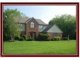 9385 Daleview Dr photo 1