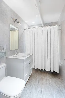 Rented by Compass | media 9