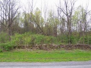 3 Skidmore Dr, Spencerport, NY 14559