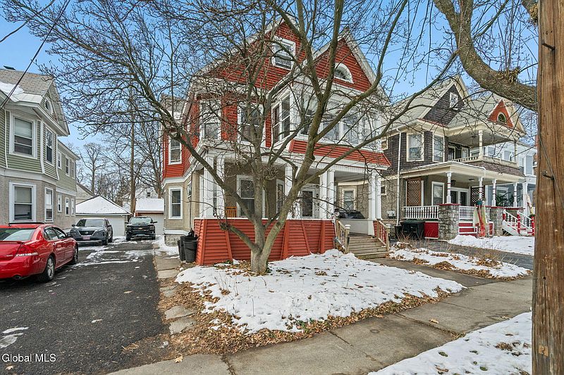 2nd image of 152 Elmer Avenue