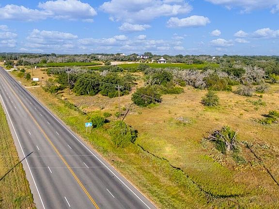 3rd image of 7994 W Us Highway 290