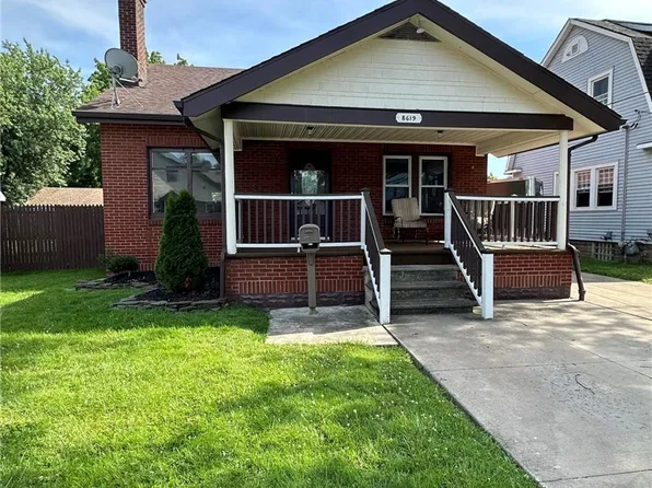 8619 Witkop Ave, Niagara Falls, NY 14304