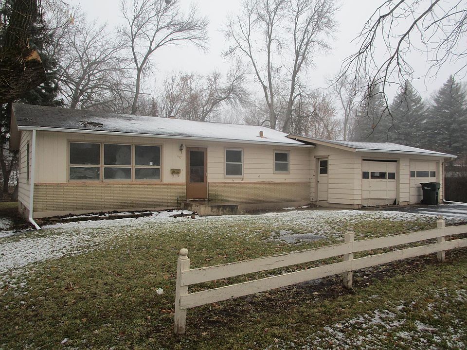 1st image of 617 W Birch Ave