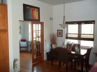 637 E 41st St #3, Chicago, IL 60653