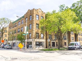 956 S Oak Park Ave APT 36, Oak Park, IL 60304
