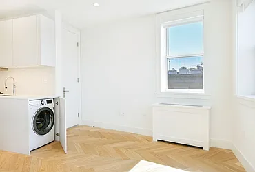 Rented by Akelius Real Estate Management