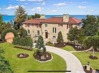 5400 N Lake Dr, Whitefish Bay, WI 53217