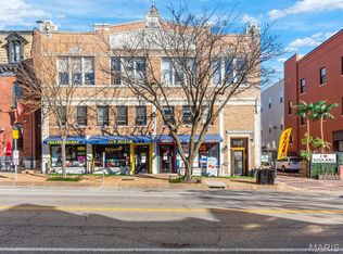 1007 Russell Blvd, Saint Louis, MO 63104