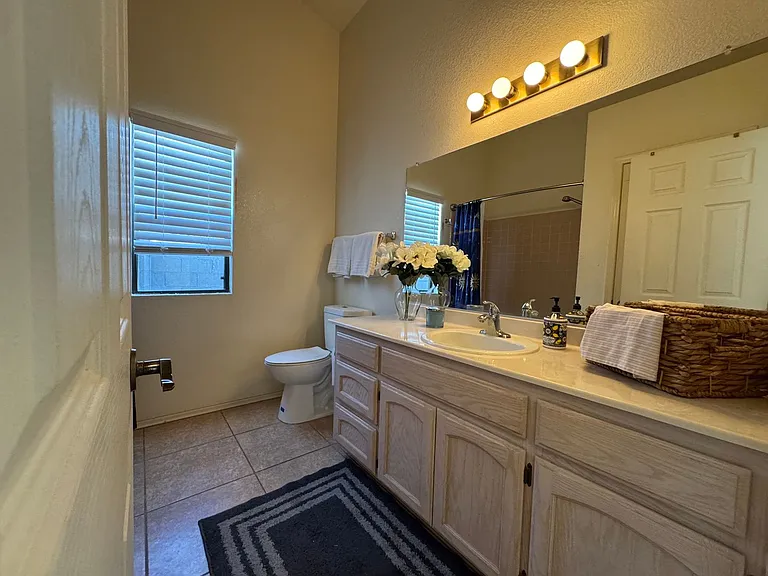 2660 Ridge Crest St — Photo 17
