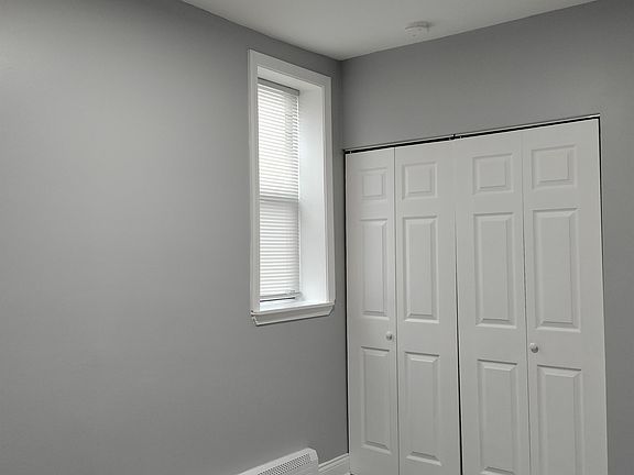 5th image of 4611.5 S Drexel Ave #3B