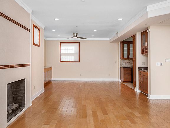5th image of 1253 18th St #105