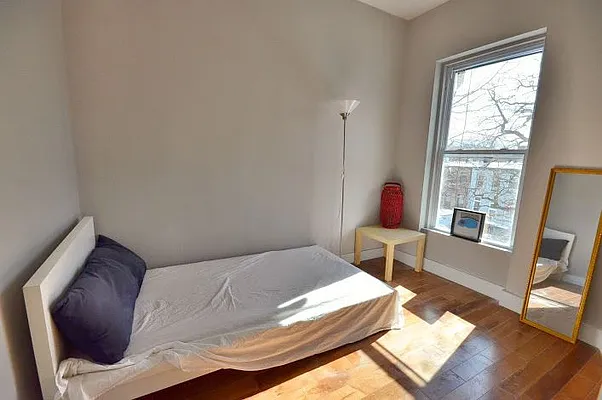 Rented by Compass | media 9