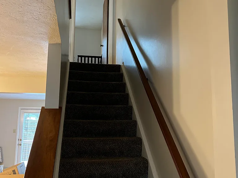 2517 Hawthorne Dr — Photo 11