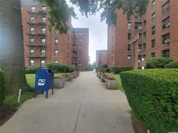 112-50 Northern Blvd #2D, Corona, NY 11368