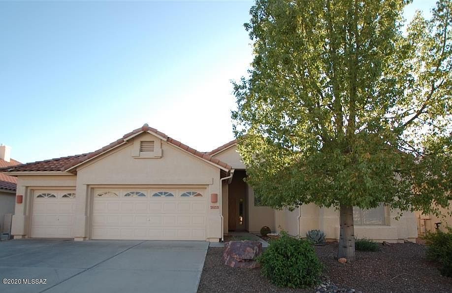 1st image of 12371 N Echo Valley Dr