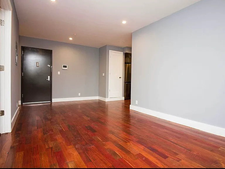 804 Jefferson Ave #1E — Photo 3