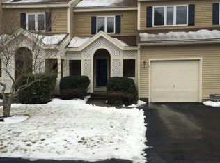 1 Pond View Way #C, Northborough, MA 01532