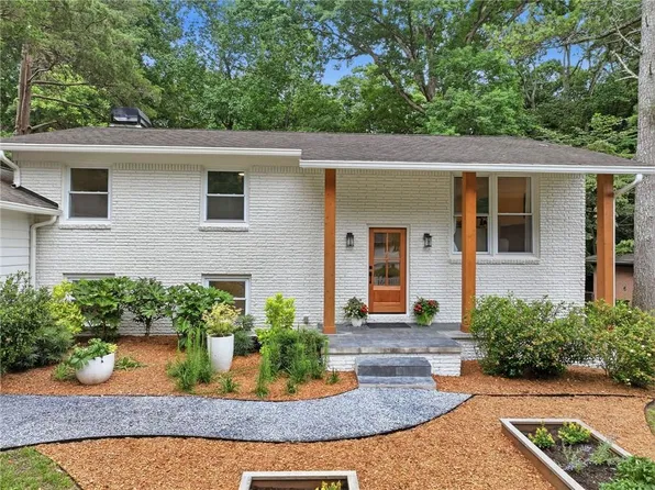 2003 Commodore Ln, Chamblee, GA 30341