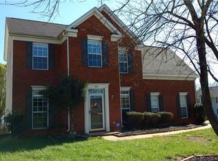 9800 Coriander Ct, Charlotte, NC 28215