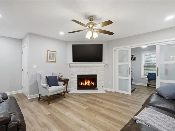 1701 Parkaire Xing, Marietta, GA 30068
