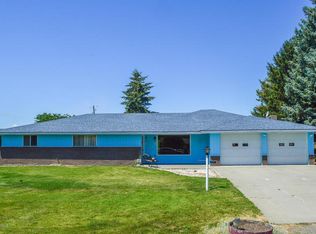 301 Rowberry Way, Toppenish, WA 98948