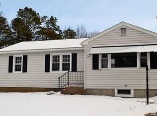 29 E Hill Rd, Springfield, MA 01109