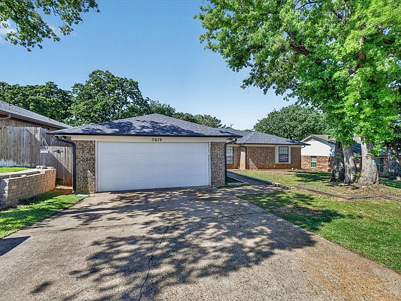 3rd image of 5619 Waterview Dr