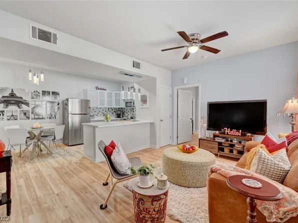 2131 Hussium Hills St Unit 101, Las Vegas, NV 89108