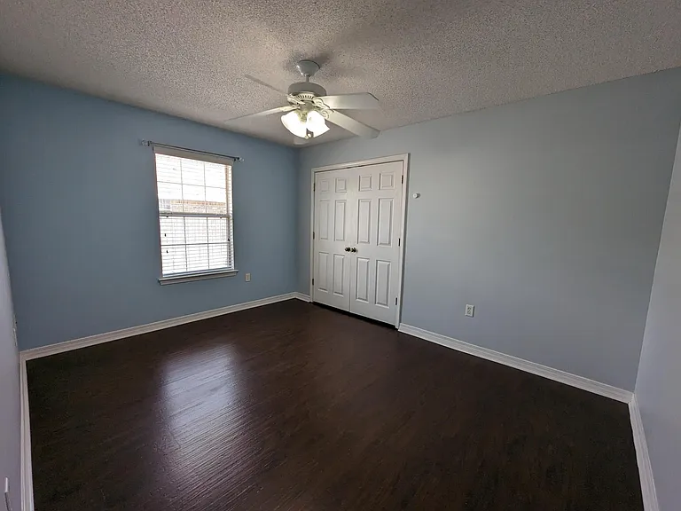 9903 Parker Lake Cir — Photo 22