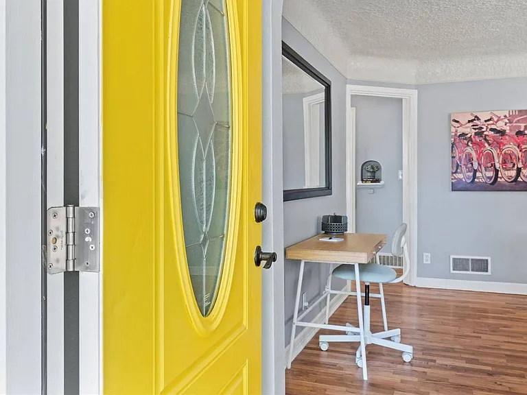 1815 W Idaho St — Photo 16