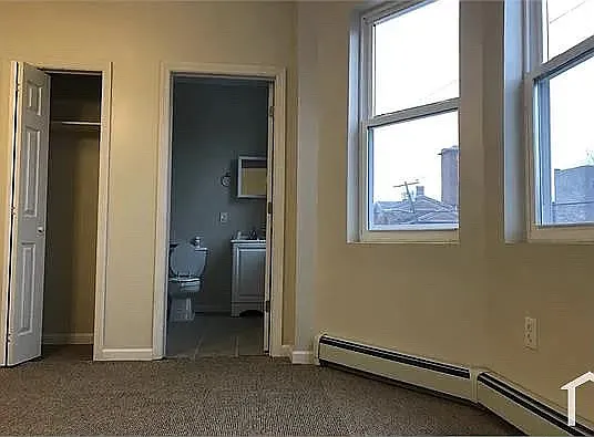 3 bed, $2,100 — Photo 4