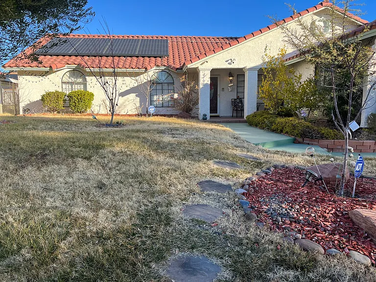 W Mesa Vista Ave — Photo 45