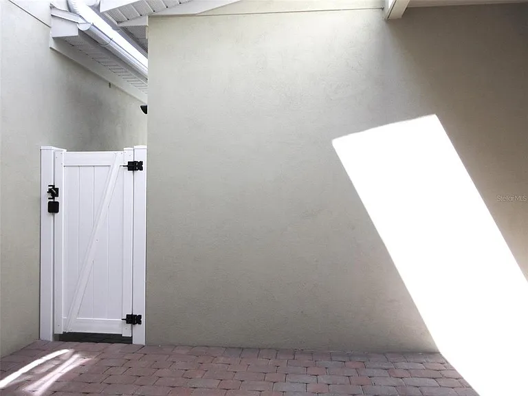 2252 Celebration Blvd — Photo 35