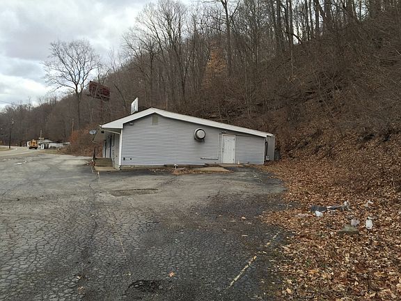 4th image of 2566 Dresden Ave