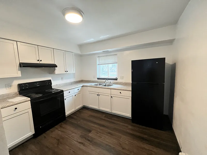 2 bed, 1.0 bath, 620 sqft, $850 — Photo 4