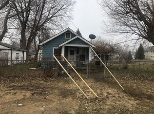1152 Norton St, Burton, MI 48529