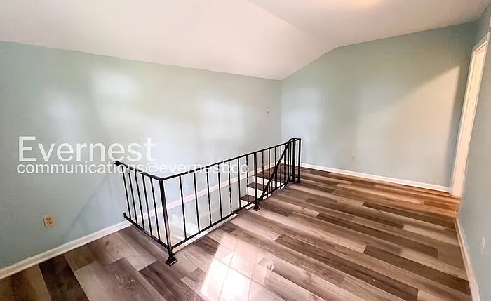 5008 Golfview Dr — Photo 11