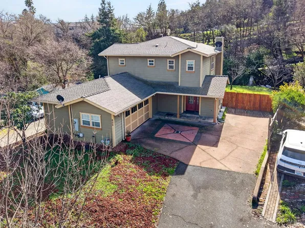 605 Redwood Avenue, Ukiah, CA 95482