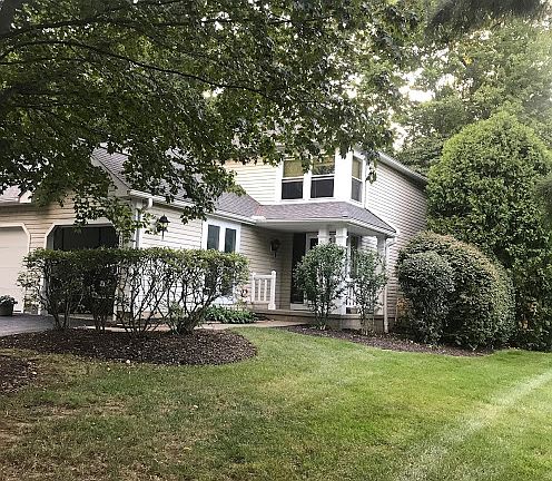 2nd image of 2870 Heatherwood Ct