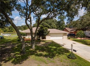 11920 Lakewood Dr, Hudson, FL 34669