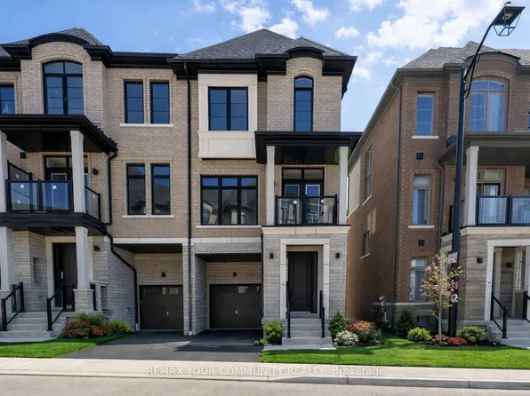 83 Archambault Way, Vaughan, ON L4H 5G4