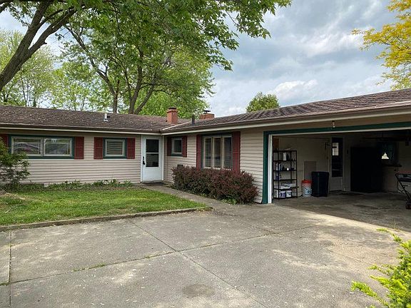4th image of 9144 Milford Dr