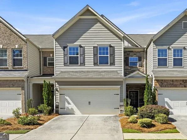 2639 Bloom Cir, Tucker, GA 30084