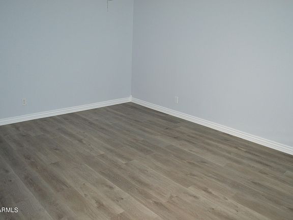 5th image of 4428 W LEWIS Avenue