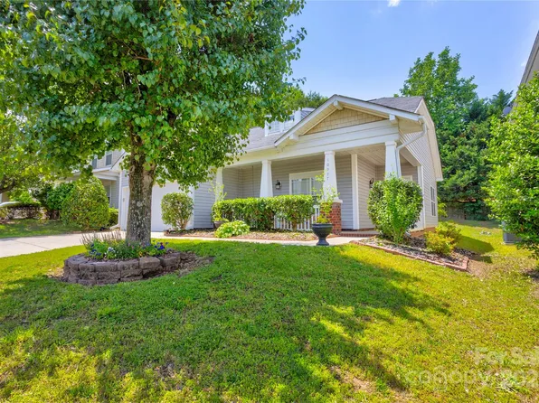 10927 Chrudan Dr, Charlotte, NC 28262