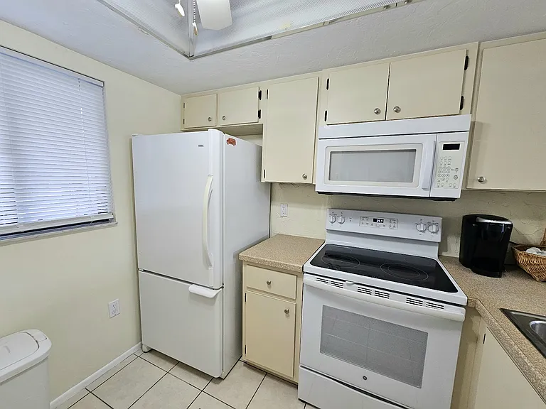 25225 Rampart Blvd #1404 — Photo 9