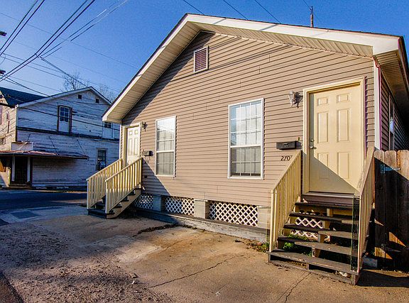2nd image of 2701 Marais St