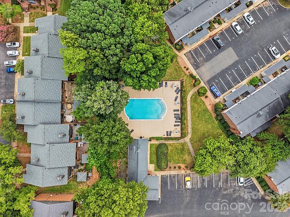 5th image of 5901 Quail Hollow Rd APT B