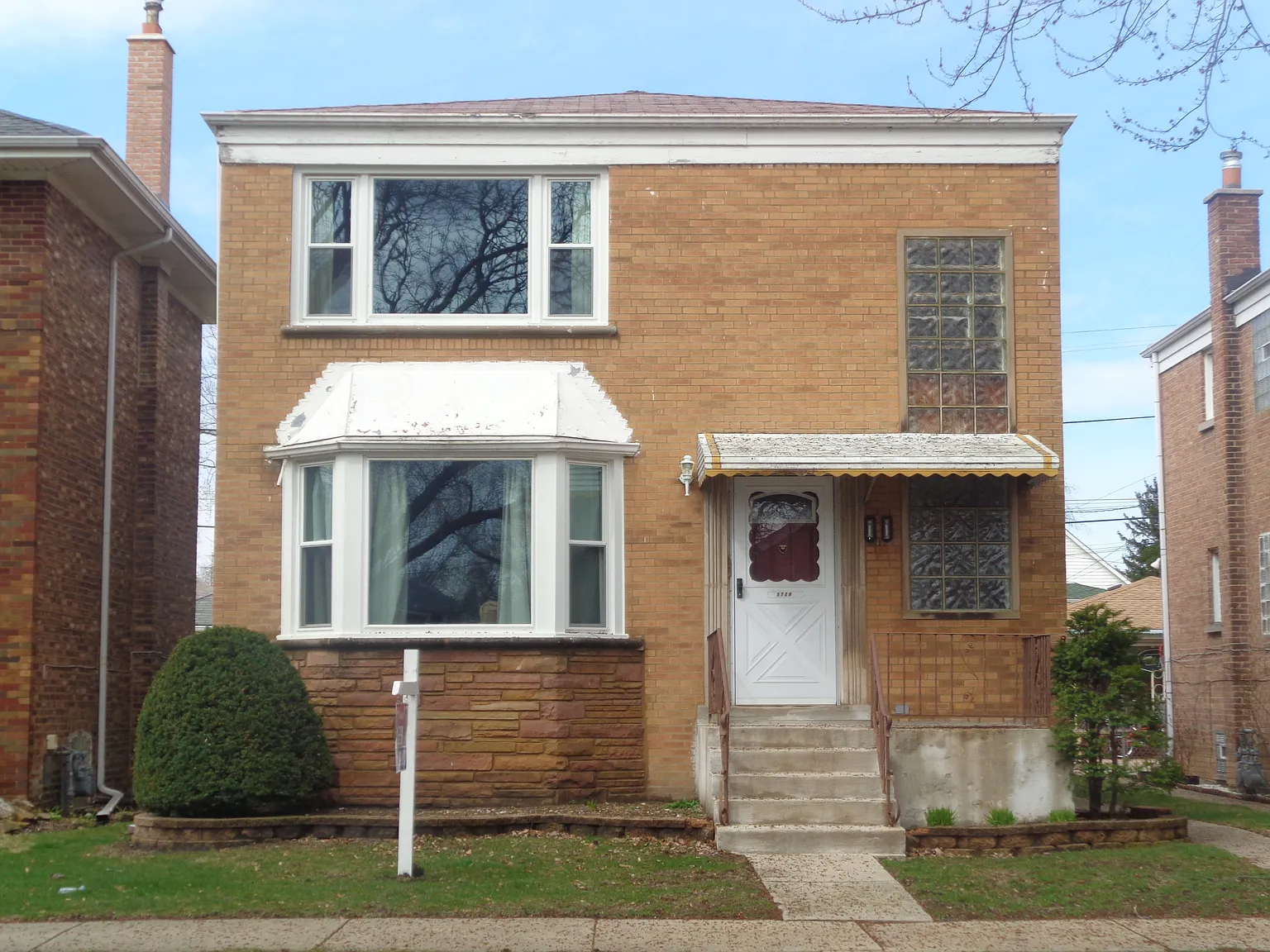 3728 Grove Ave photo 1