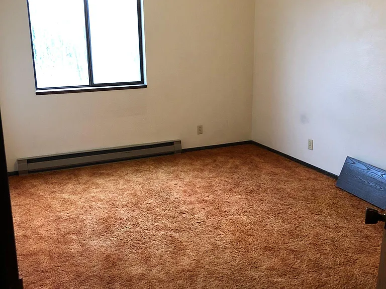 136 W Cora Ave — Photo 12